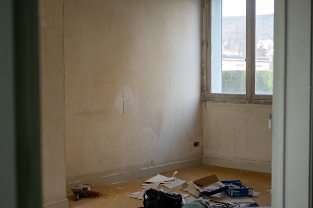 Types of Plastering Finishes: Identify & Differentiate